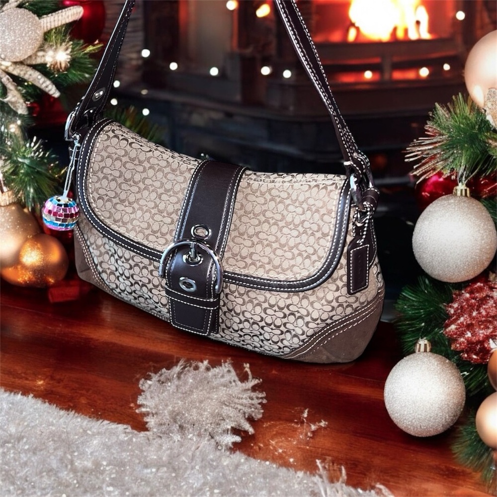 Authentic Y2K Coach Signature Soho Buckle Shoulder Bag 🤎